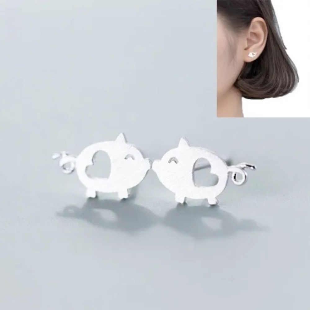 Teeny Tiny Precious Piglet Sterling Silver Lovable Heart Micro Stud Earr… - Picture 3 of 6